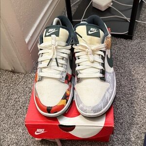 Nike White and Black Sneakers with Red Accents